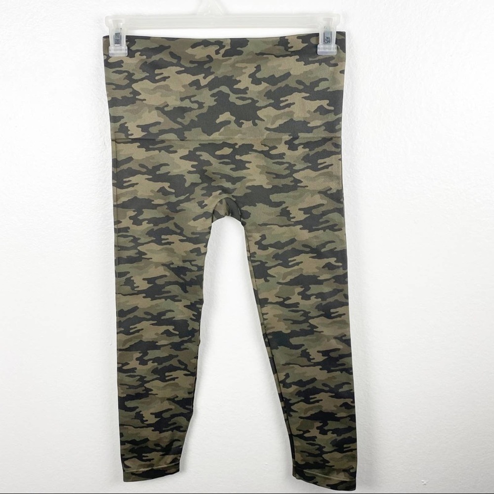 SPANX Green Desert Camo Cropped Leggings 1X Gym Yoga Workout Exercise Casual - Picture 6 of 6